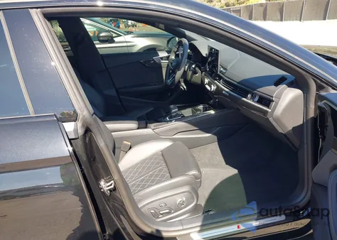 2025 Audi S5 Sportback Premium Tfsi Quattro Tiptronic z USA, uszkodzony, nr VIN WAUC4CF55SA006988